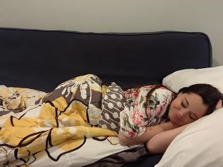 Mila MaeXO - David Mommy is so Turned on by You