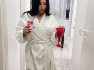 Xena Highvoltage - Fucking Your Mommy